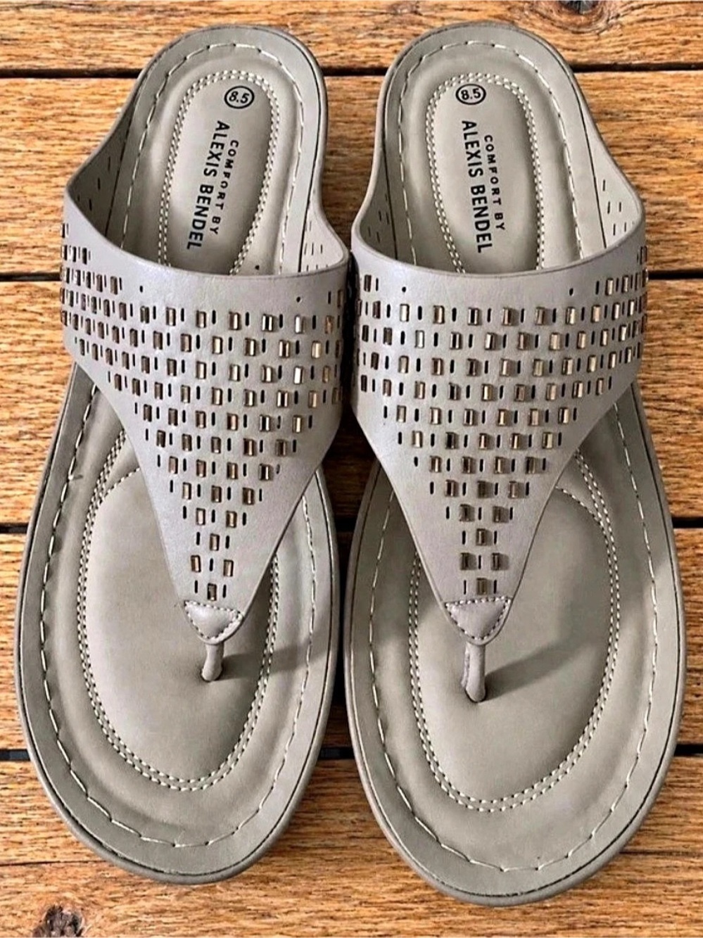Alexis Wedge Sandals in Gray US 8.5 Like New